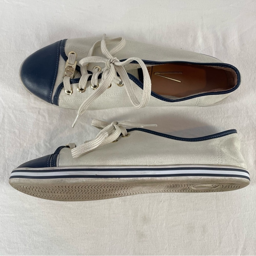 Vizzano Cap Toe Canvas Lace Up Shoe‎ in Cream Blue Size 8